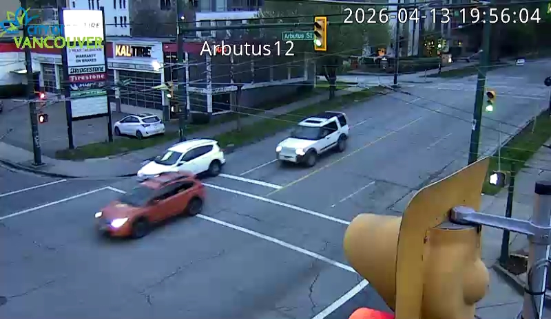 Arbutus & W 12th - East