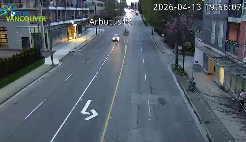 Arbutus & W 12th - South