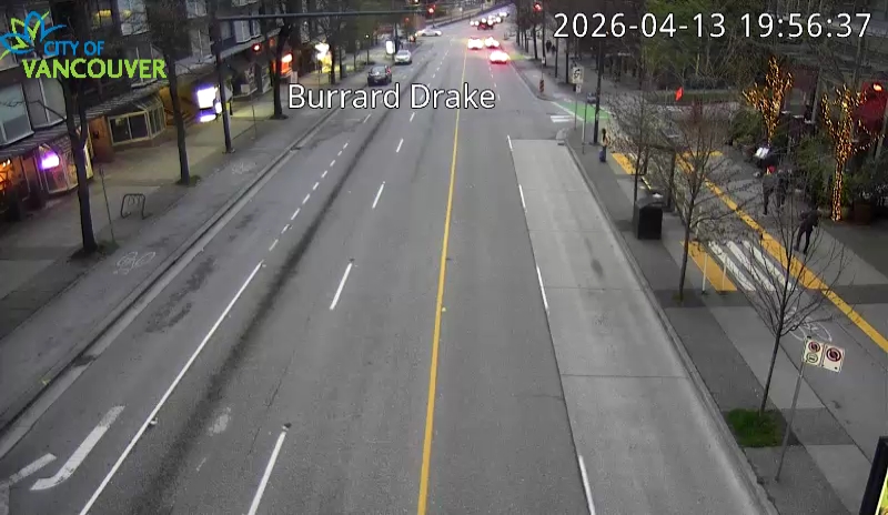 Burrard St & Drake St - S