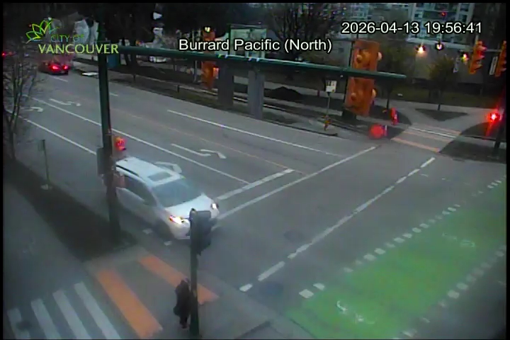 Burrard St & Pacific Ave - E