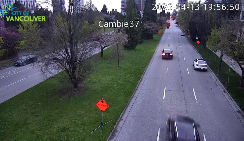 Cambie St & W 37th Ave - S
