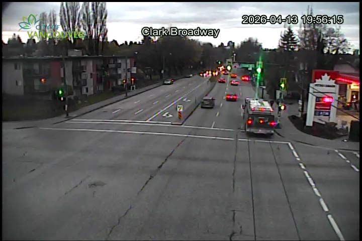 Clark Dr & E Broadway - W