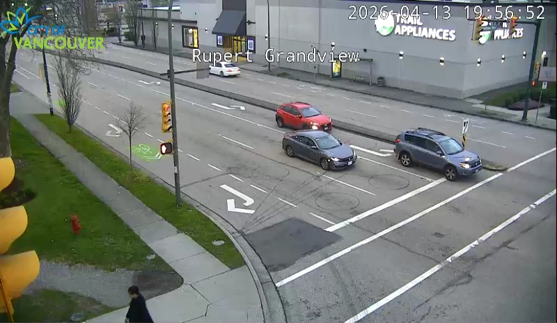 Grandview Hwy & Rupert St - N