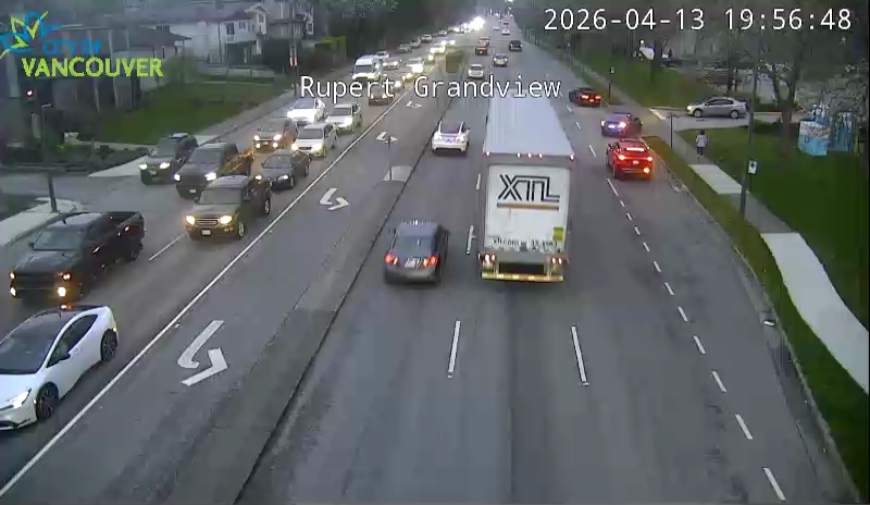 Grandview Hwy & Rupert St - W