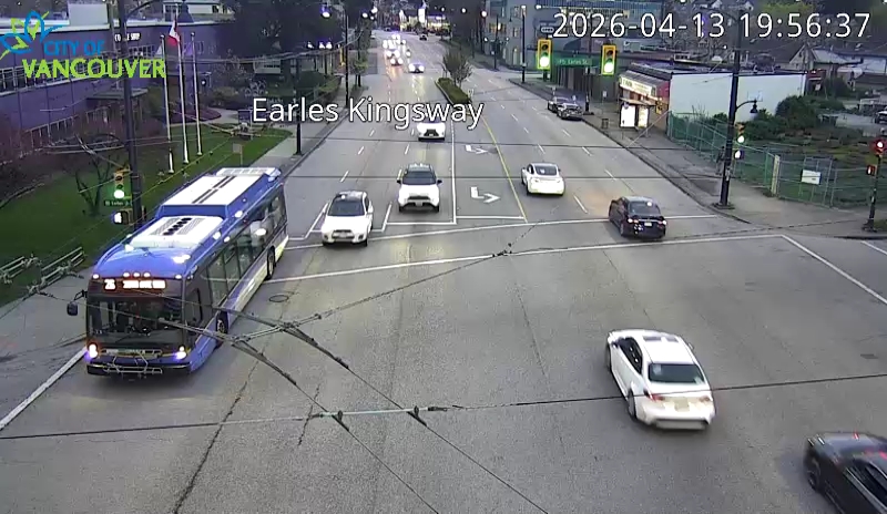 Earles St & Kingsway - E