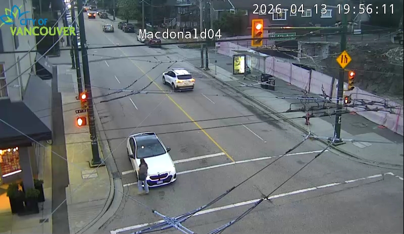 Macdonald St & W 4th Ave - South