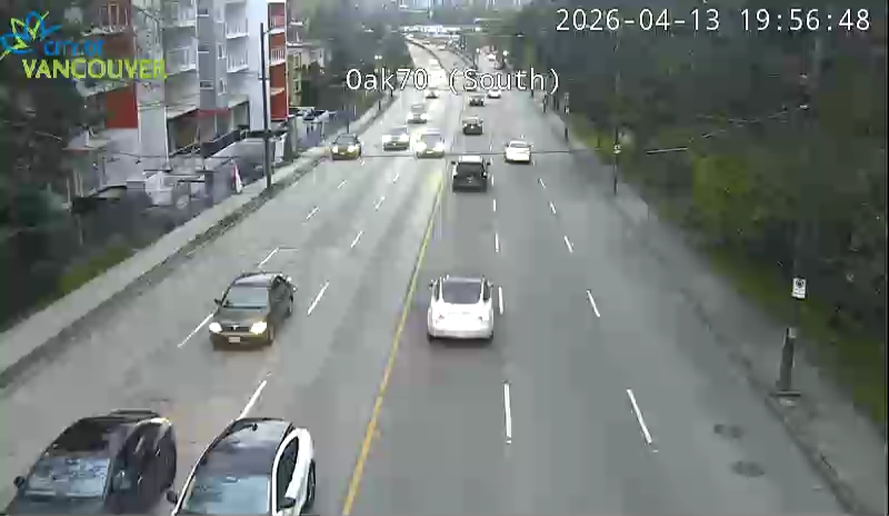 Oak St & W 70th Ave - S