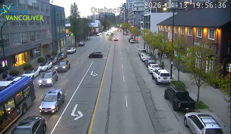 Quebec St & E 2nd Ave - W