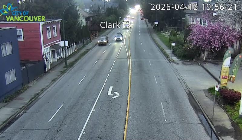 Clark Dr & E 12th Ave - W